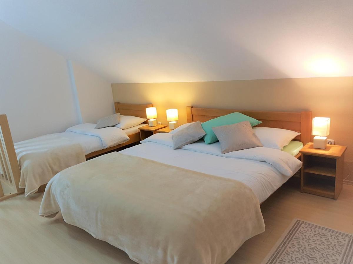 Apartments Sanja Rakovica Zewnętrze zdjęcie