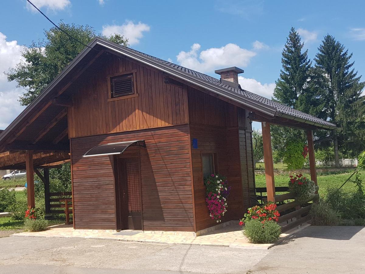 Apartments Sanja Rakovica Zewnętrze zdjęcie