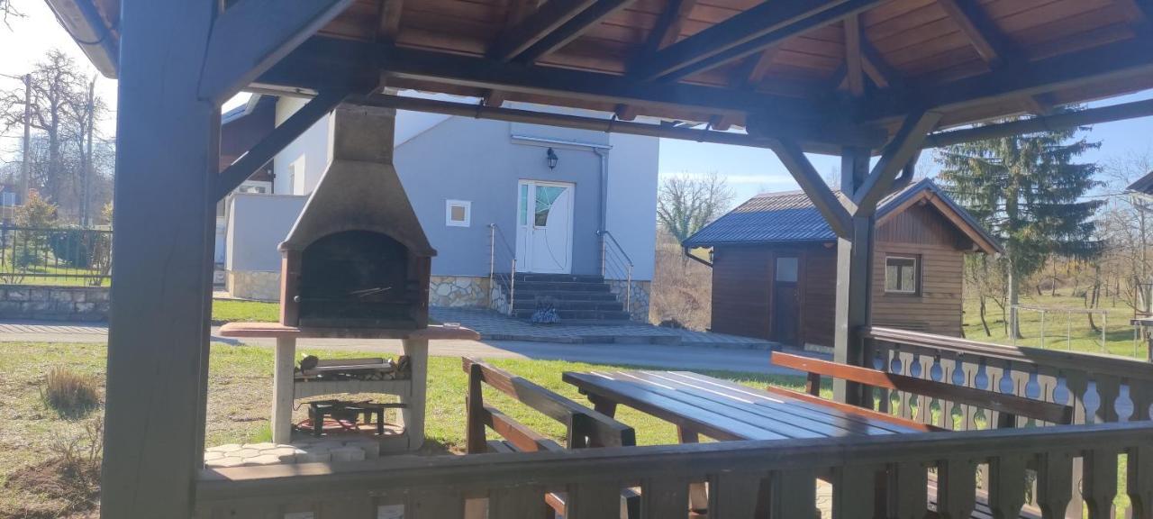 Apartments Sanja Rakovica Zewnętrze zdjęcie