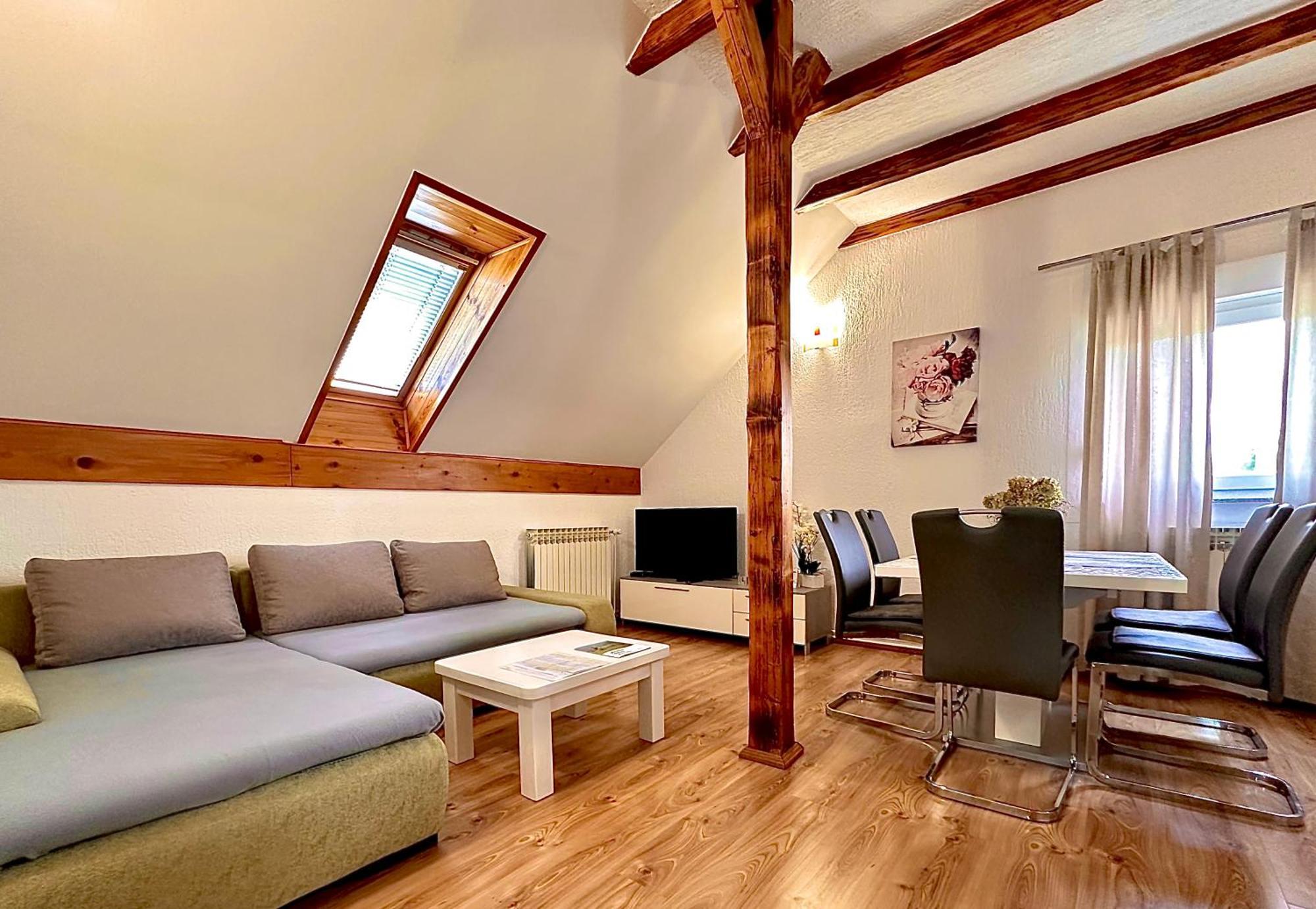 Apartments Sanja Rakovica Zewnętrze zdjęcie